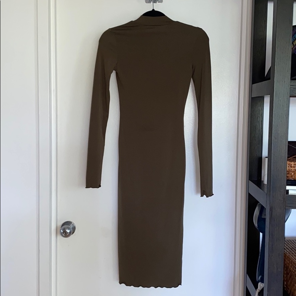 ARMY GREEN LONG BODYCON DRESS MINOR DAMAGE - Picture 7 of 7